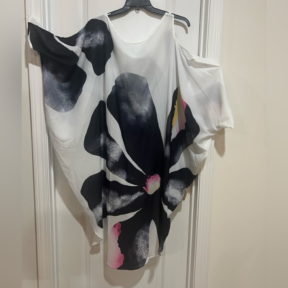 Elegant Floral Women's Top